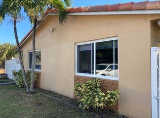 1824 Liberty St, Hollywood, FL 33020