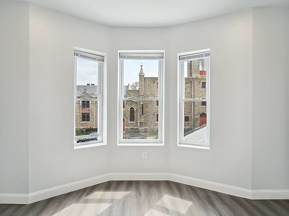 4th image of 406 N 52nd St #2B