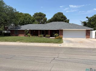 2703 Onate Rd, Roswell, NM 88201