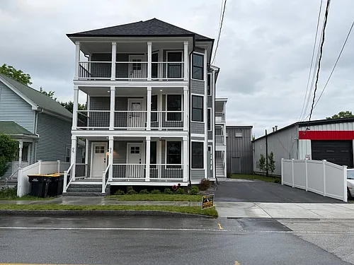 95 Grant St #A Photo 1 95 Grant St #A Photo 1