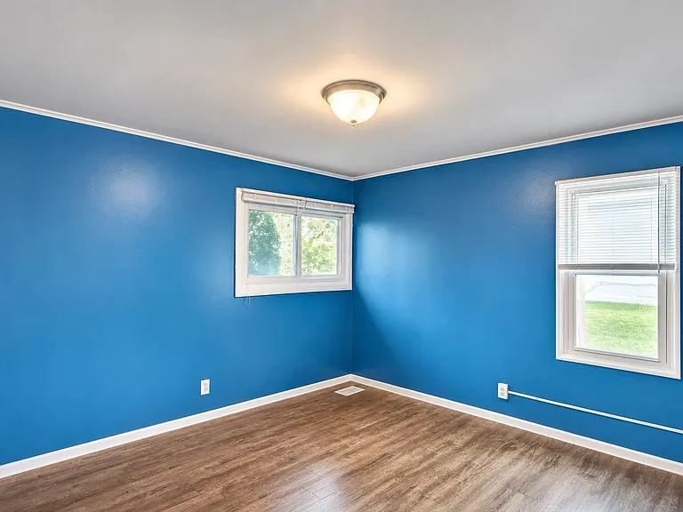 7611 Northcote Ave #MAIN — Photo 8