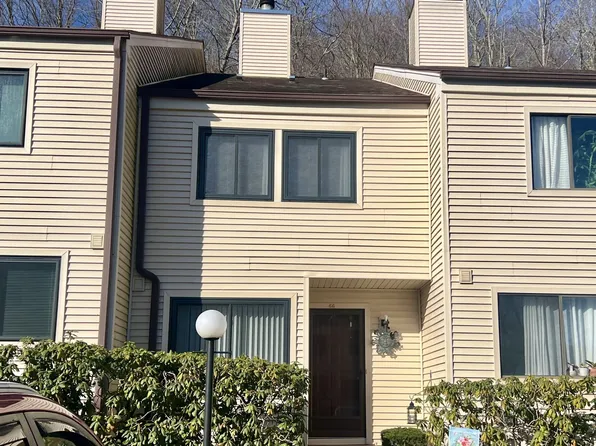66 Deer Run #66, Bethel, CT 06801
