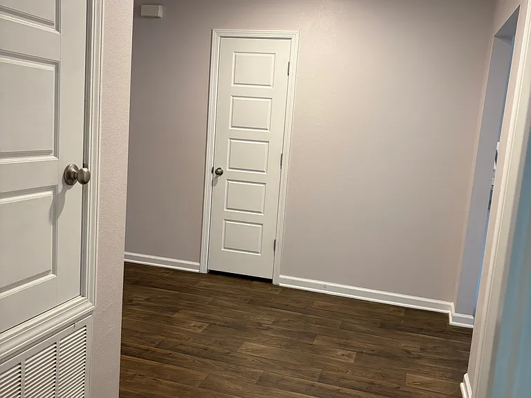 7589 Steeplechase Blvd — Photo 13