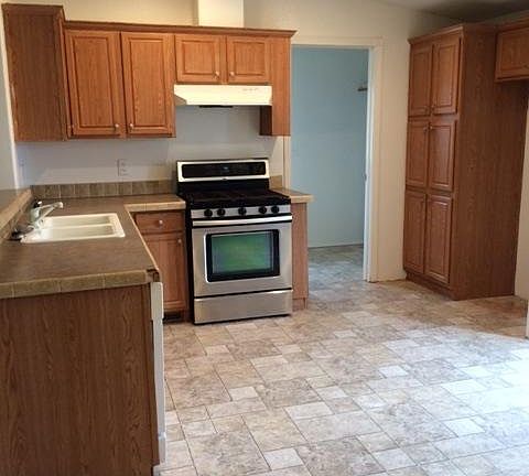 3rd image of 2660 Davenport Ln