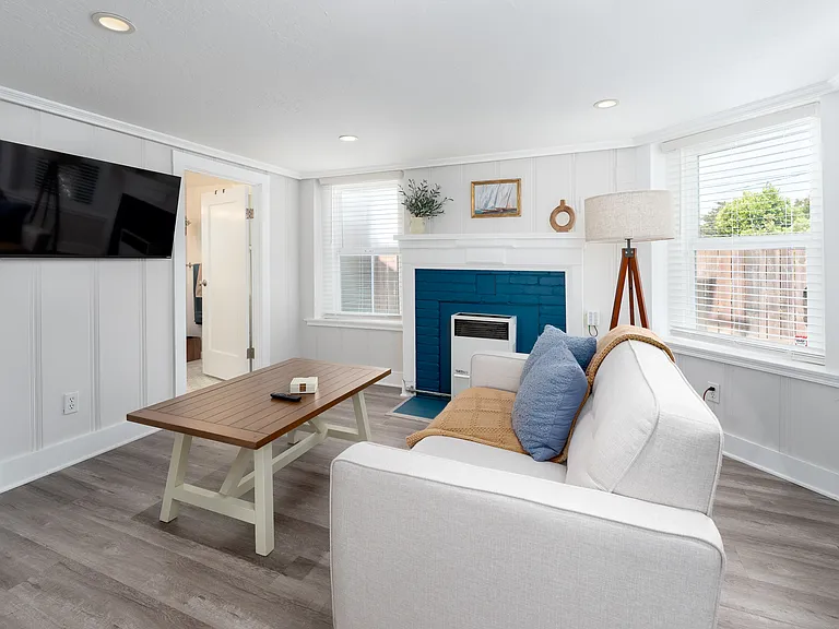 3257 Prentiss St #2 — Photo 5