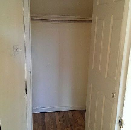 3rd image of 1206 Pacific St APT 3C