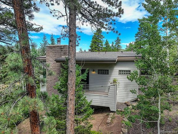 3rd image of 660 Golden Gate Drive