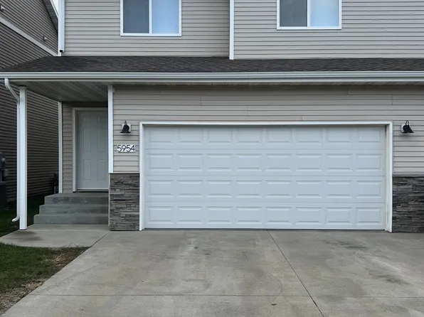5954 36th St S, Fargo, ND 58104