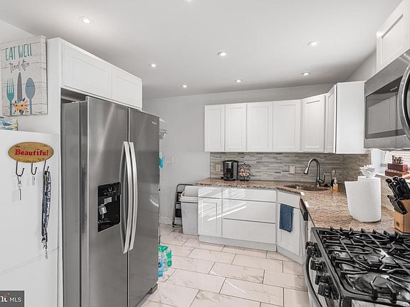 4th image of 5219 W North Ave