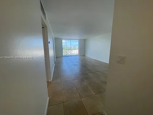 1830 Dixianna St Photo 1
