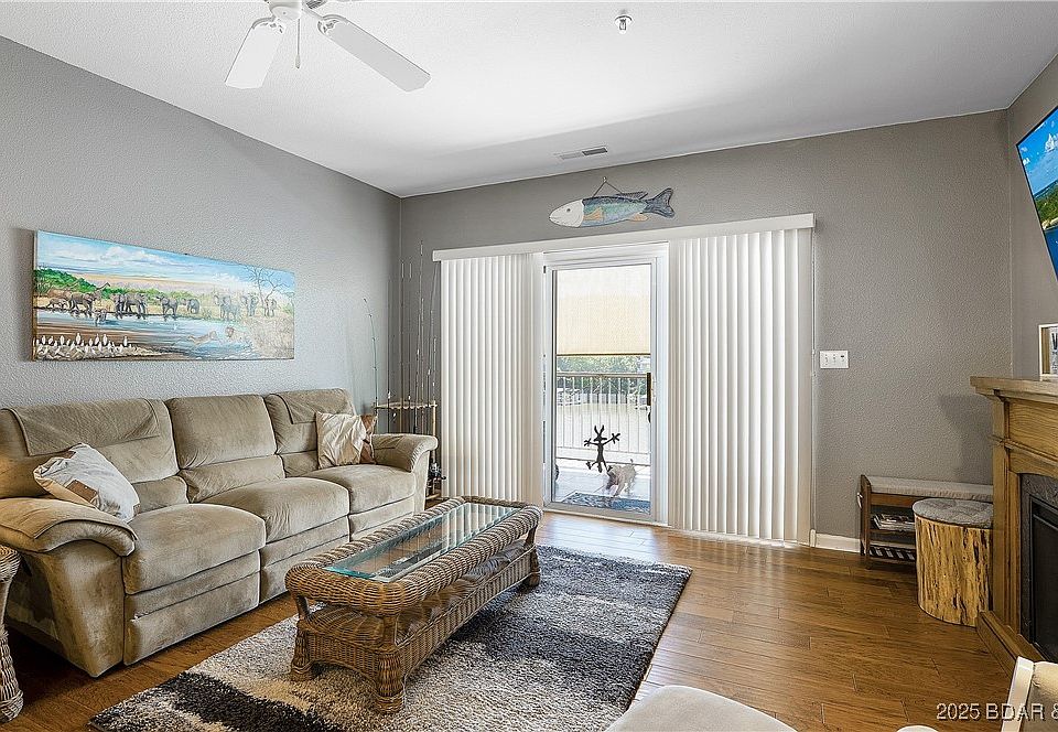 1st image of 138 Oak Harbor Dr Unit 4B