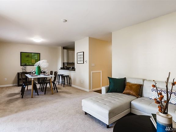 4th image of 12840 SE 40th Ct APT B7