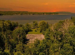N Sunset Shores Dr, Lake Leelanau, MI 49653