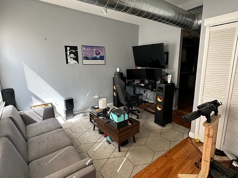 1901 S Ruble St #1F — Photo 9