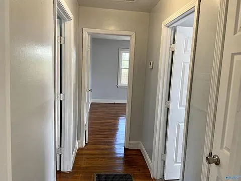 1503 Litchfield Ave — Photo 11