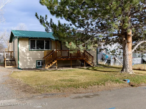 782 10th St, Meeker, CO 81641