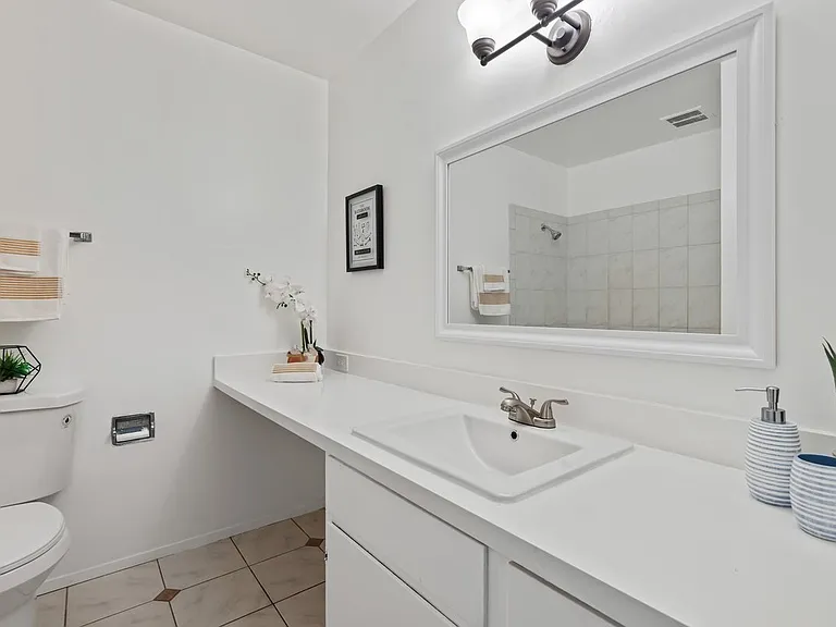 1470 Creekside Dr #17 — Photo 19