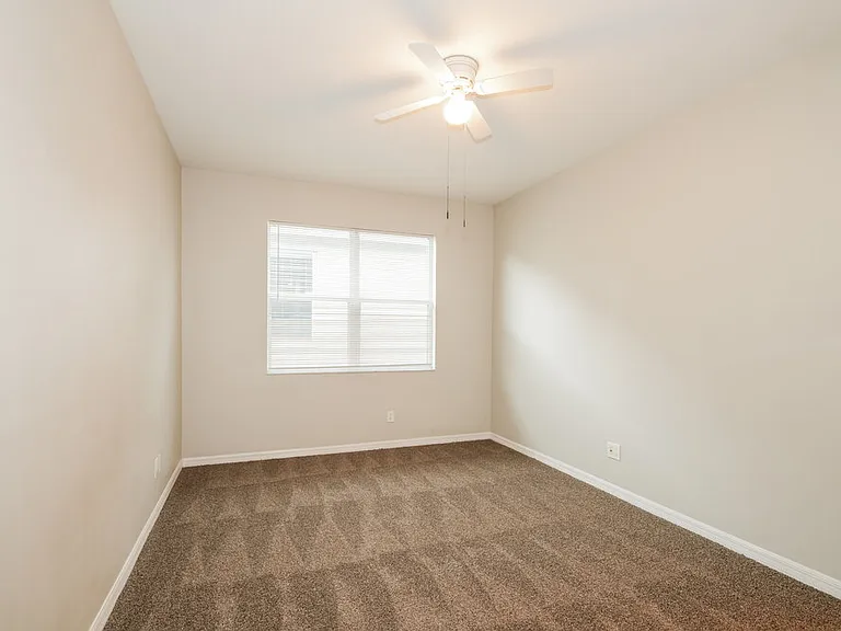15819 Stags Leap Dr — Photo 9