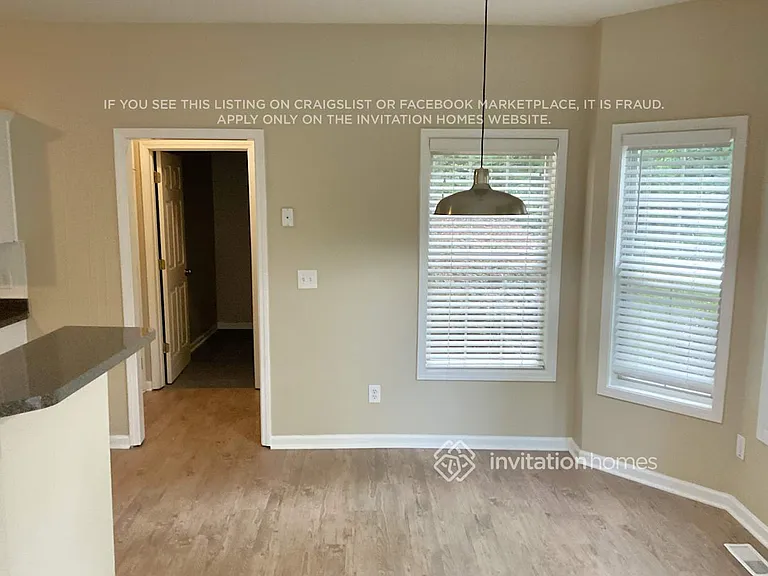 4913 Lightwood Ct NW — Photo 10
