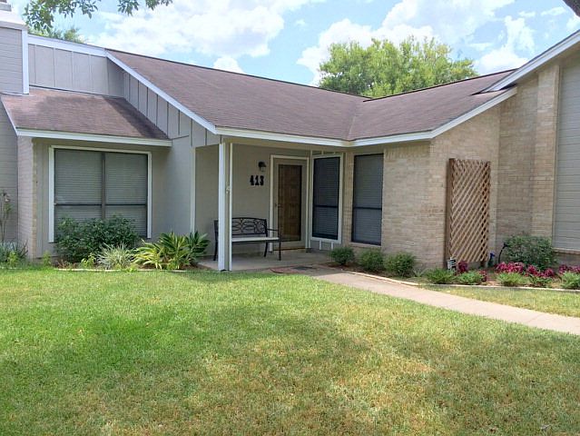 1st image of 413 Kingwood Dr