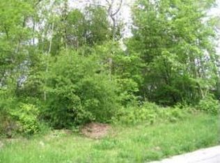13150 Promontory Trl, Roscoe, IL 61073