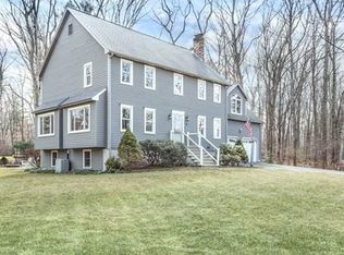 6 Maple Tree Ln, Franklin, MA 02038
