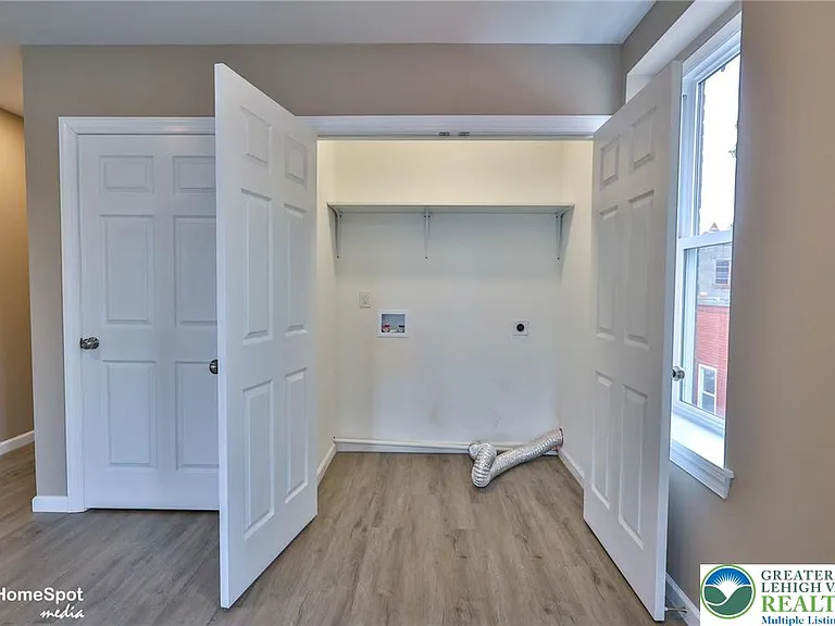 1210 W Turner St #1 — Photo 12