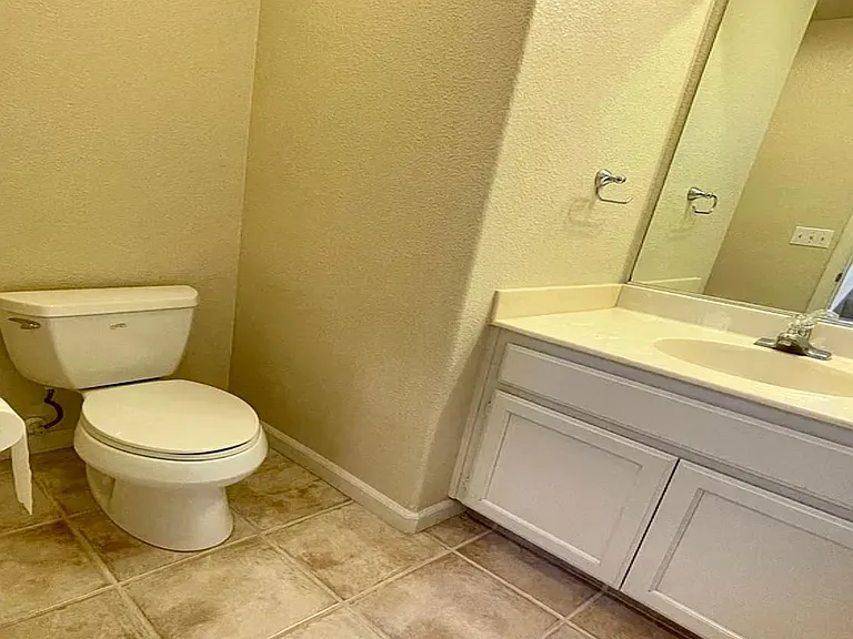 Easy to clean tile floor in the powder room