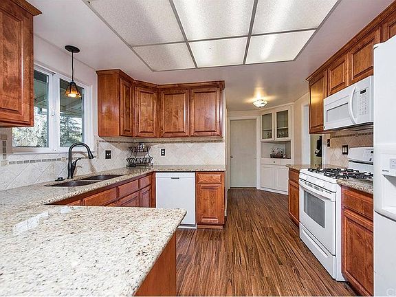 5th image of 5555 Fifer Ln