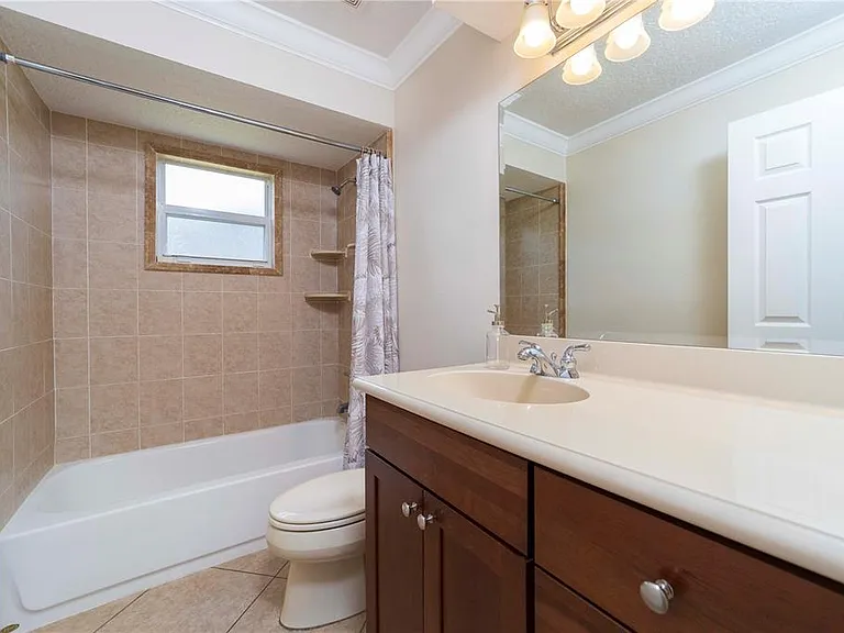 10 Blyth Pl — Photo 33