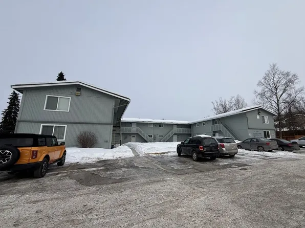 160 Grand Larry St, Anchorage, AK 99504