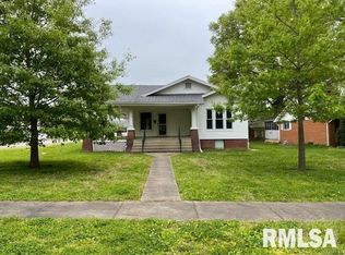 200 S 9th St, Herrin, IL 62948