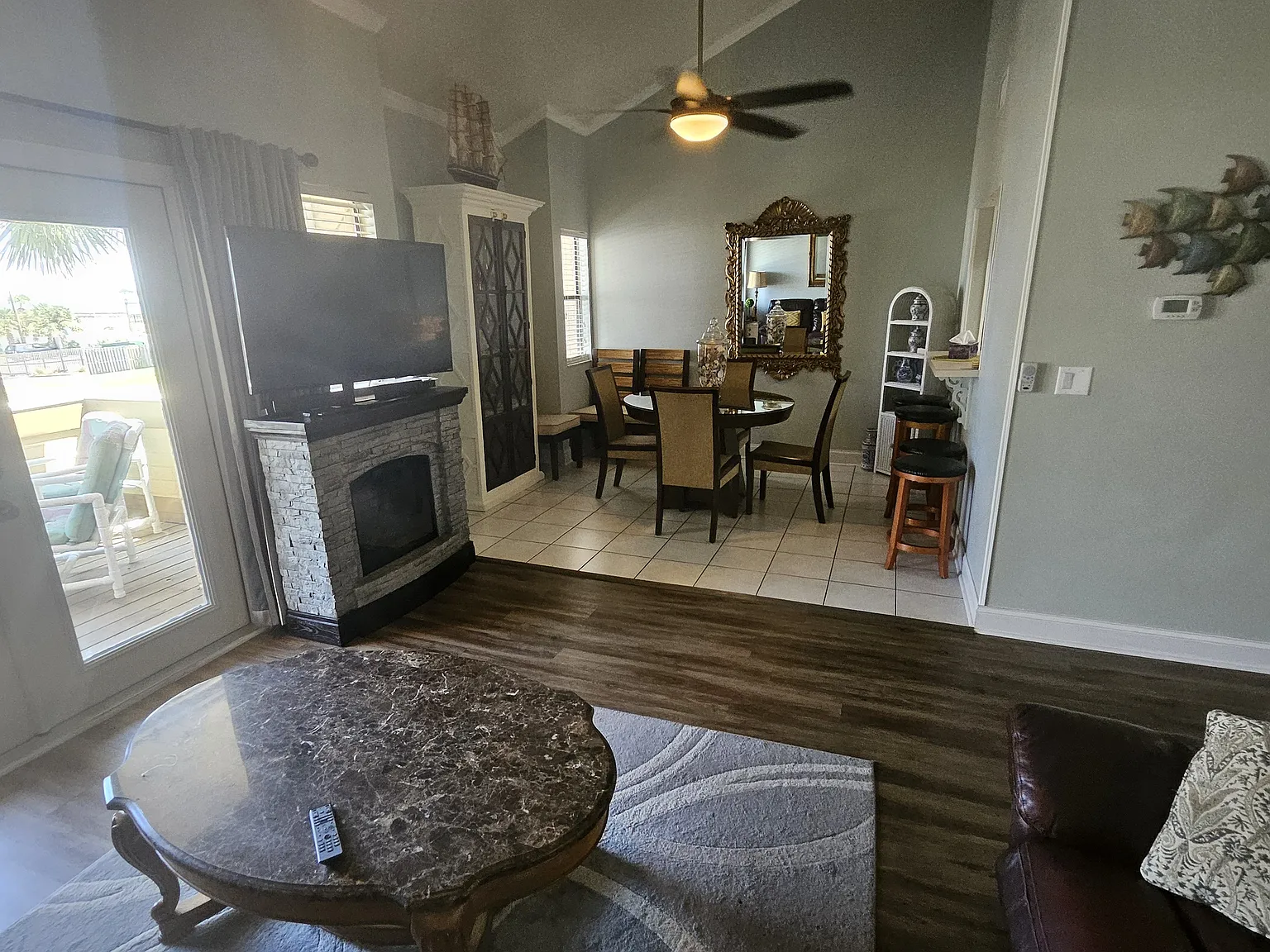 3 bed, 1550 sqft, $3,800 — Photo 3