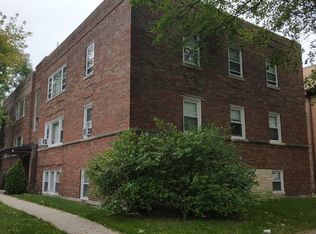2614 W Fitch Ave, Chicago, IL 60645
