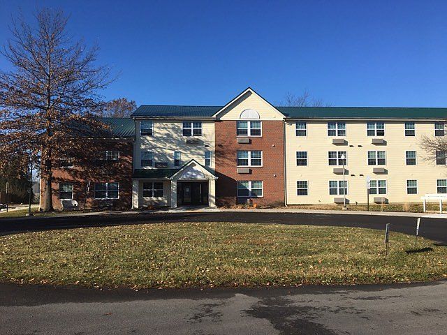 2nd image of 900 Eulalia Ave #1