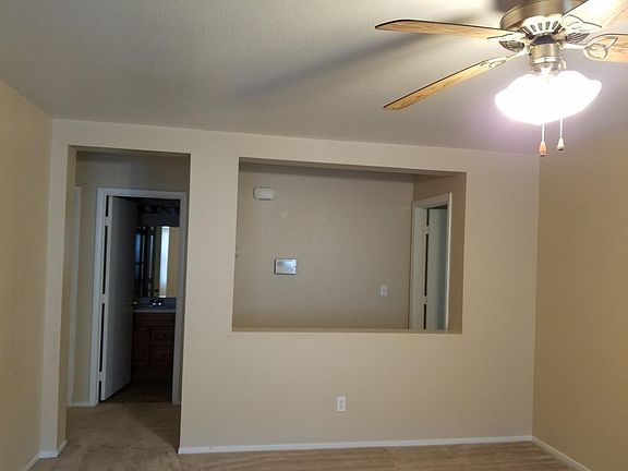 3rd image of 7913 Willow Pines Pl