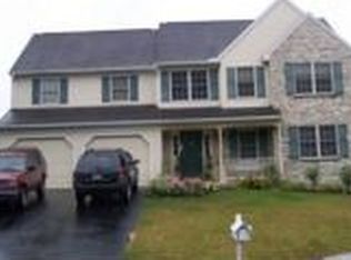 140 Red Maple Rd, Lancaster, PA 17602