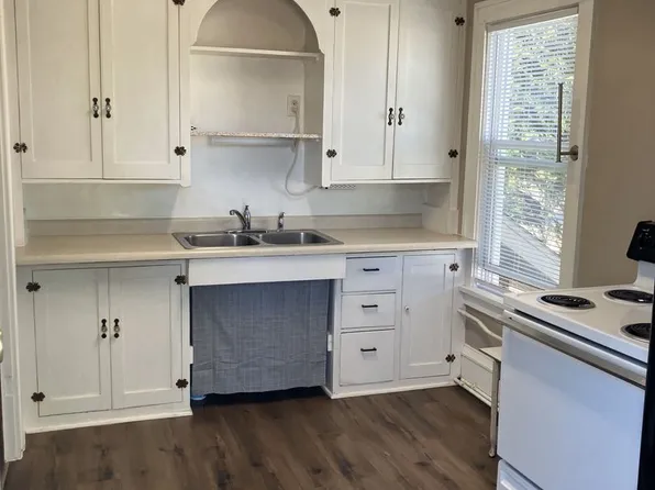 1016 Litchfield Ave SW, 1016 Litchfield Ave SW #3, Willmar, MN 56201