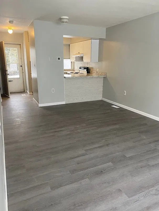 1 bed, 1.0 bath, 600 sqft, $800 — Photo 1