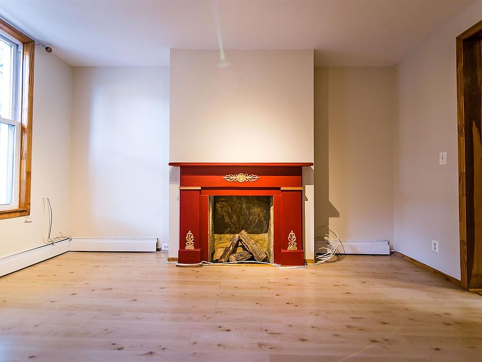 007_189_Kingsland_Avenue__2-2