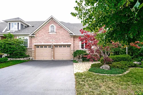 3256 Epworth Cres Photo 1
