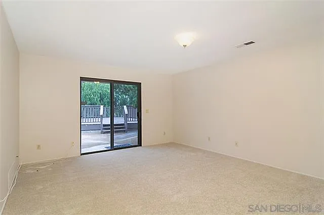 5805 Honors Dr — Photo 13