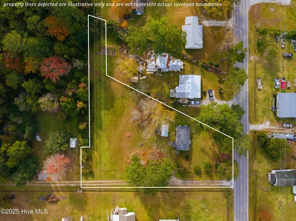 2388 N Highway 101, Beaufort, NC 28516