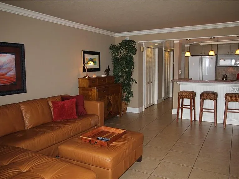 1230 Gulf Blvd #1805 — Photo 8