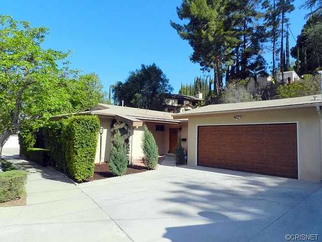 1st image of 4350 Canoga Dr