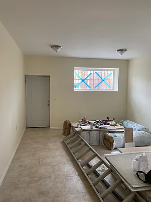 Sold by Voro, LLC | media 20