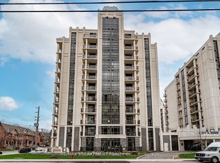 81 Robinson St #103, Hamilton, ON L8P0C2