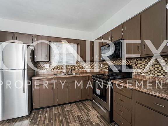 4th image of 361 Rose Dr
