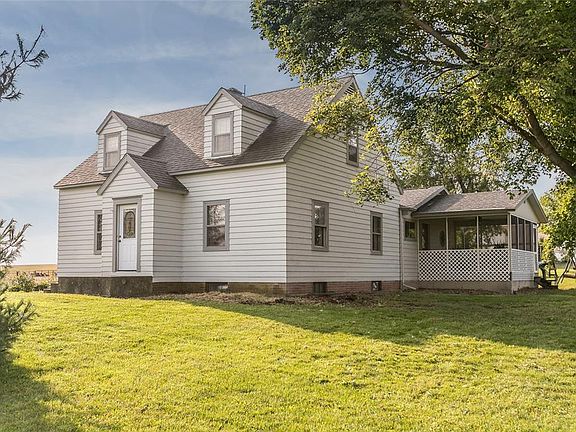 4th image of 2562 61st Street Ln