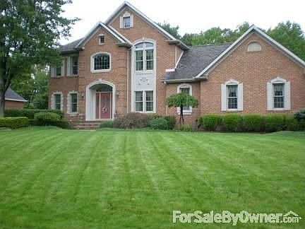1st image of 653 Saddlebrook Dr